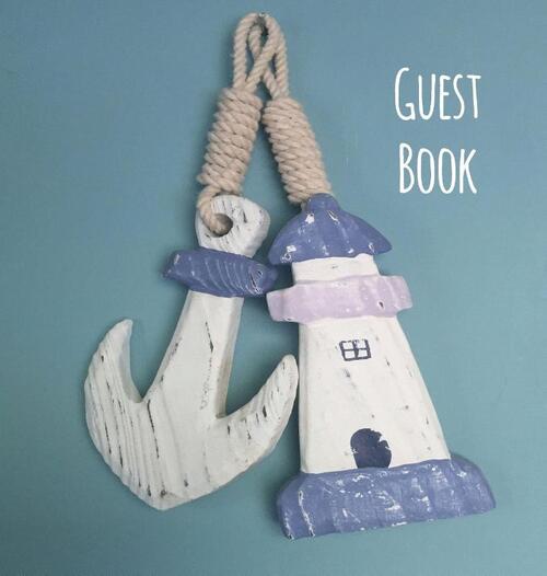 Guest Book, Visitors Book, Guests Comments, Vacation Home Guest Book, Beach House Guest Book, Comments Book, Visitor Book, Nautical Guest Book, Holiday Home, Bed & Breakfast, Retreat Centres, Family Holiday Guest Book (Hardback)