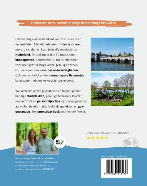 Fietsen langs het water in Nederland