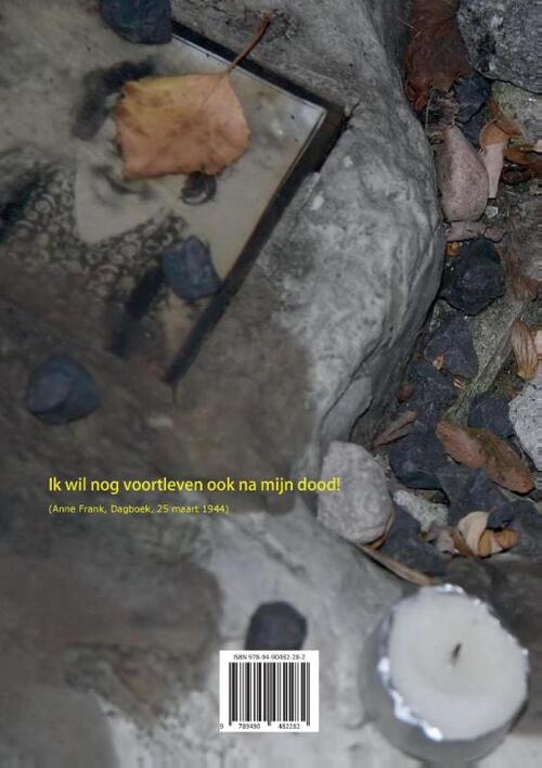 Anne Frank 80 jaar (paperback, zwart wit)